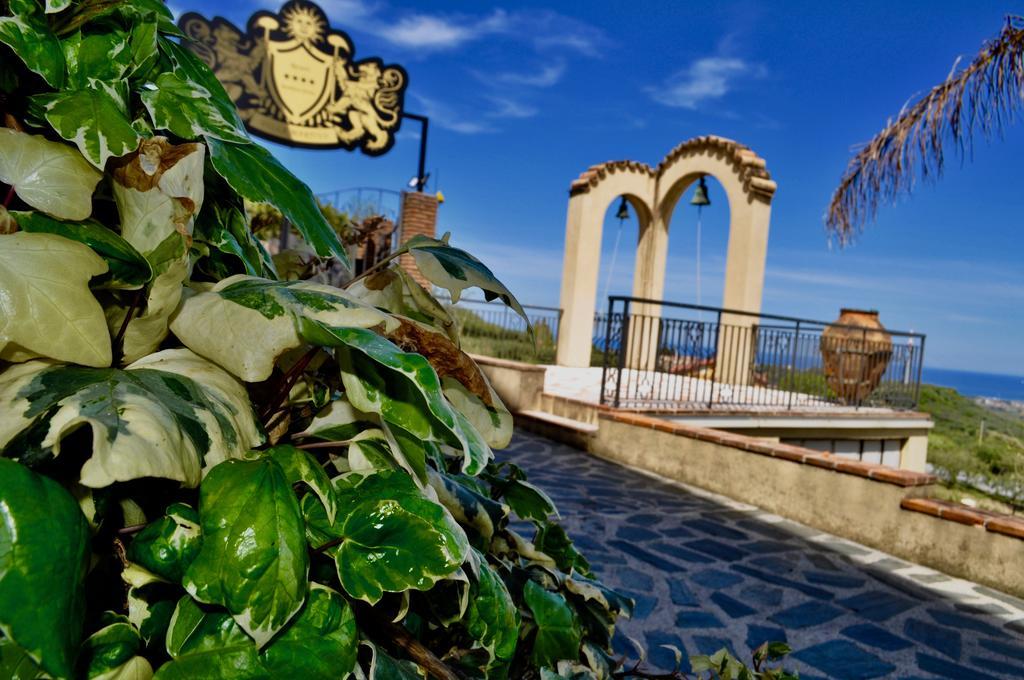 Villa Martius San Pier Niceto Exteriér fotografie